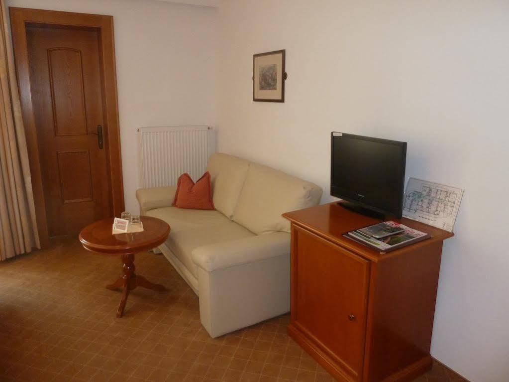 Hotel Waldheim Garni Mayrhofen Εξωτερικό φωτογραφία