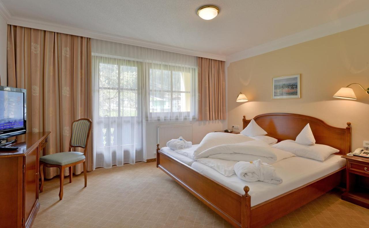 Hotel Waldheim Garni Mayrhofen Δωμάτιο φωτογραφία