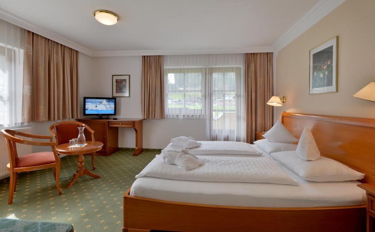 Hotel Waldheim Garni Mayrhofen Εξωτερικό φωτογραφία